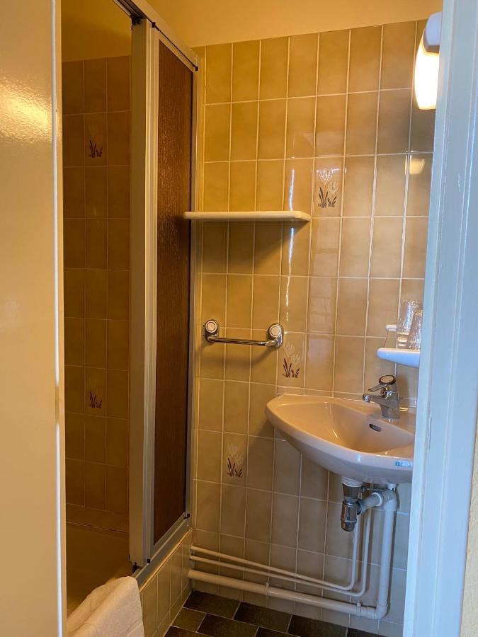 Hotel De La Poste Falaise  Zewnętrze zdjęcie